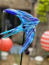 Load image into Gallery viewer, Garden Decor - Swallow