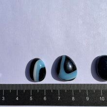Load image into Gallery viewer, Jewellers' Glass Pebbles - Orca Pod