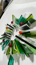 Load image into Gallery viewer, Glass Wreath ☆ Taster Workshop
