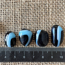 Load image into Gallery viewer, Jewellers&#39; Glass Pebbles - Orca Pod
